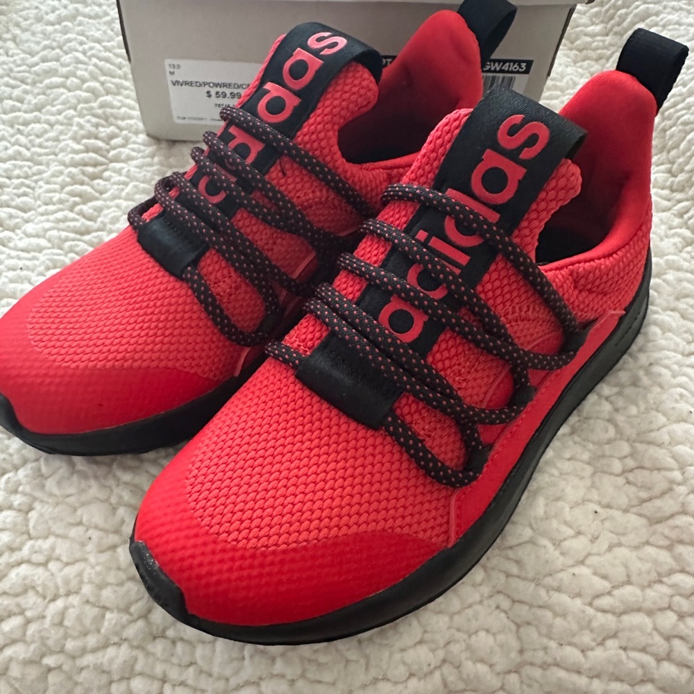 Adidas Lite Racer Adapt 5.0K in Vivid Red and Black